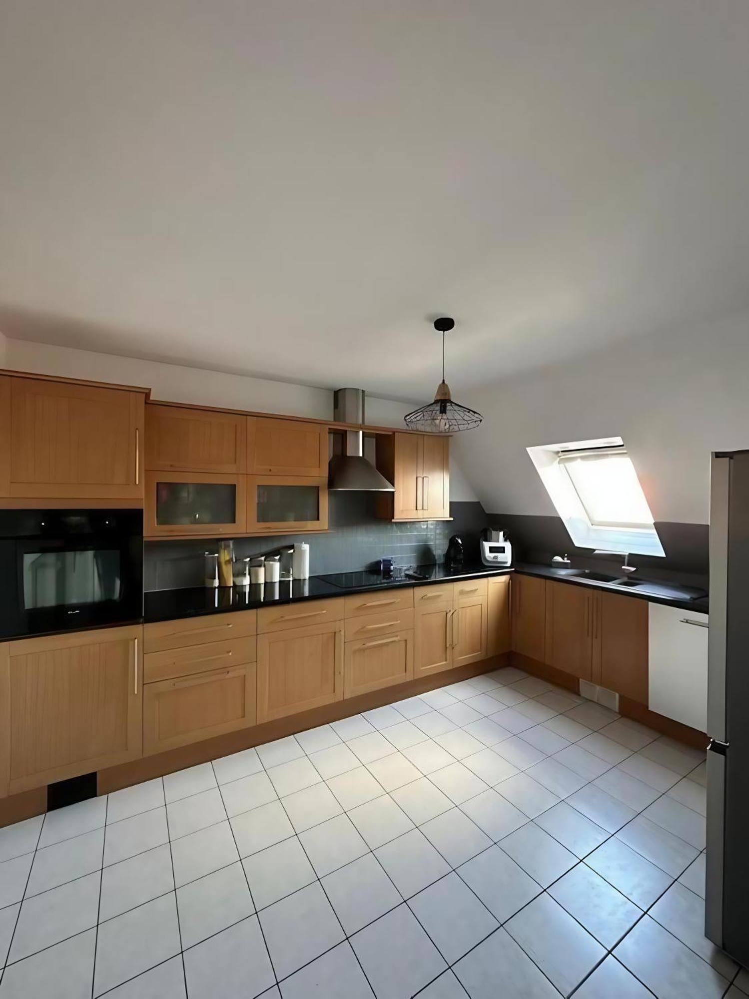 Superbe Duplex Proche Centre Ville Parking Gratuit Colmar Exteriör bild
